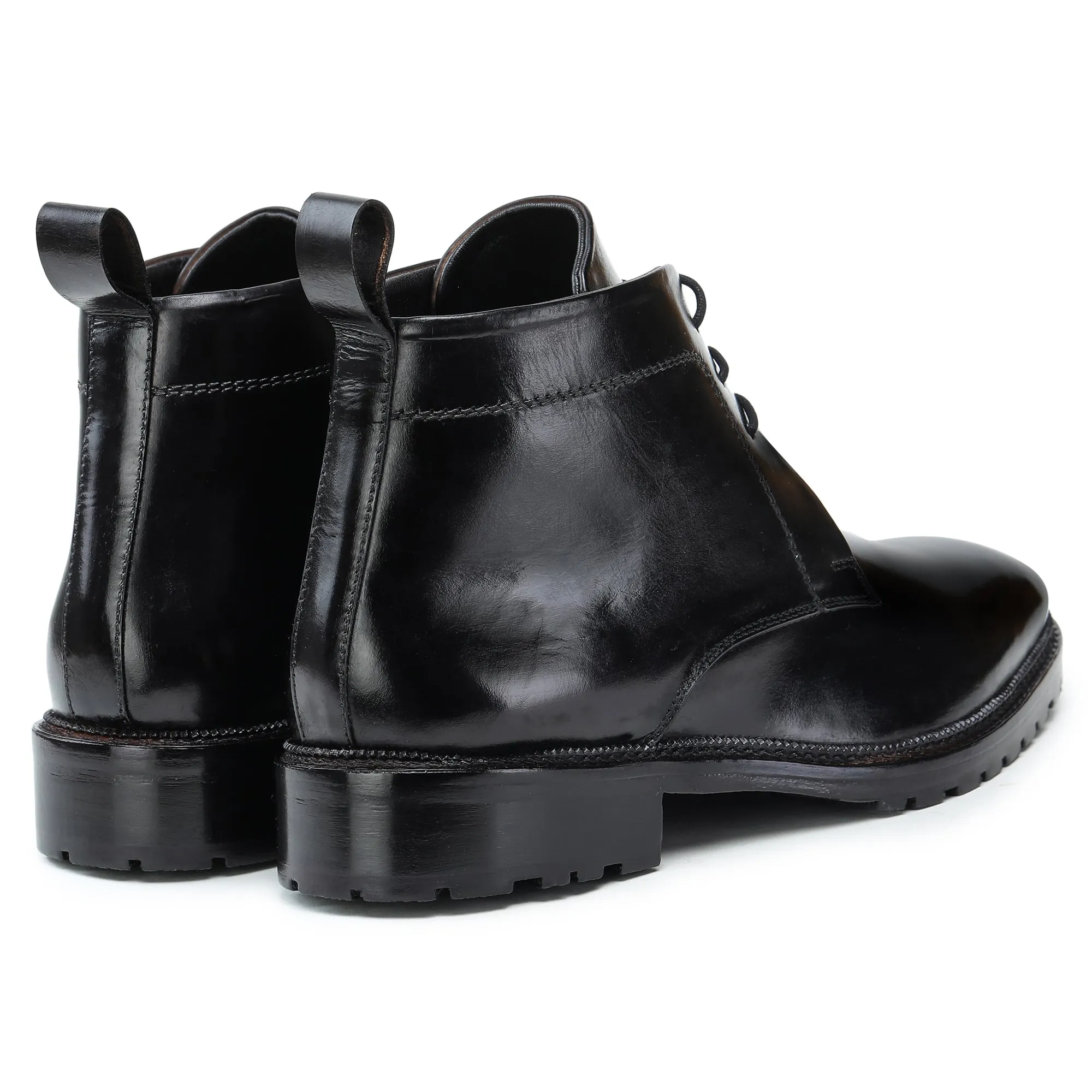 Classic Chukka Boots- Black