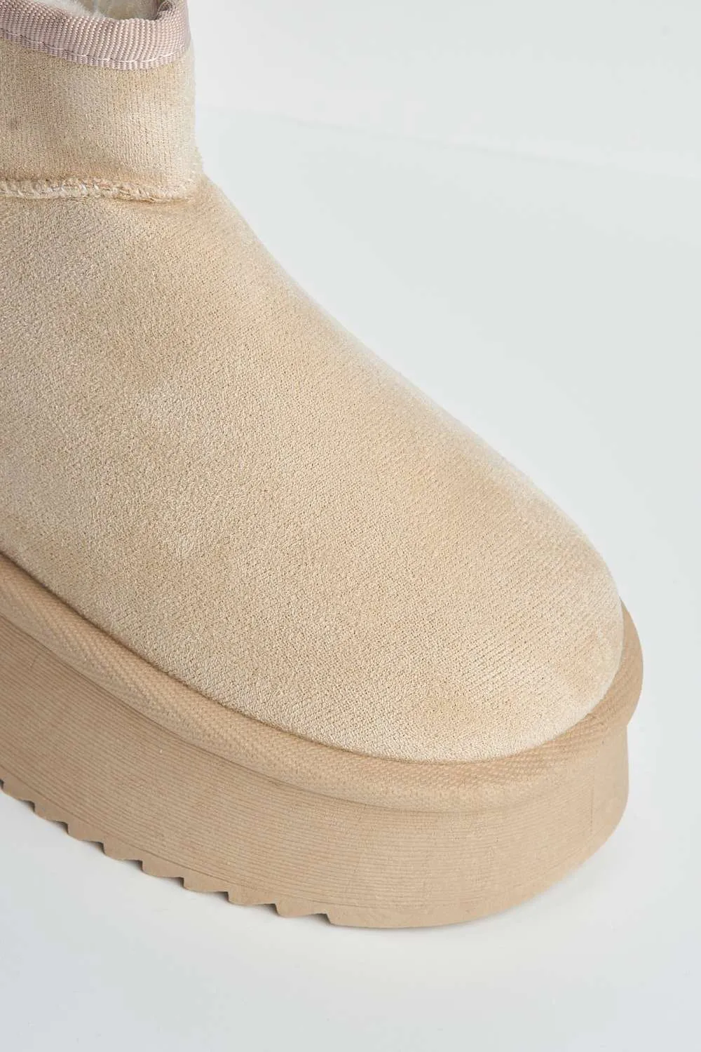 Dahl Faux Fur Lining Chunky Sole Ankle Boots in Beige